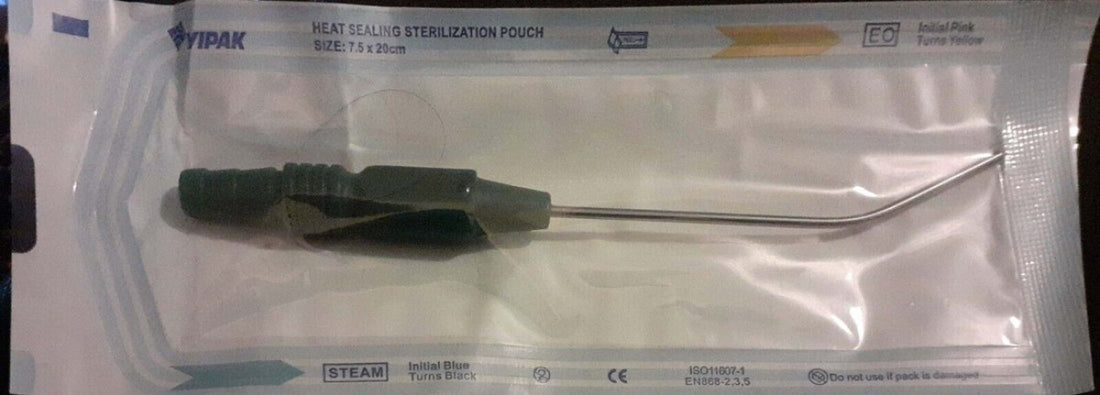 100 sterile Zoellner Suction Tubes (no control hole)